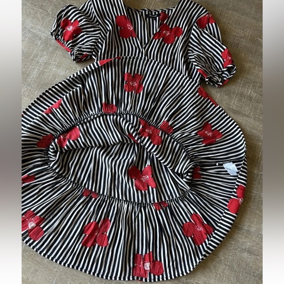 Madewell Ruffle Wrap Dress Sz 12 Black White Mini Floral classic preppy modern - Picture 8 of 14